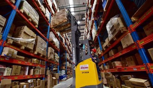 深夜逃離 一個快遞員的城市配送心路